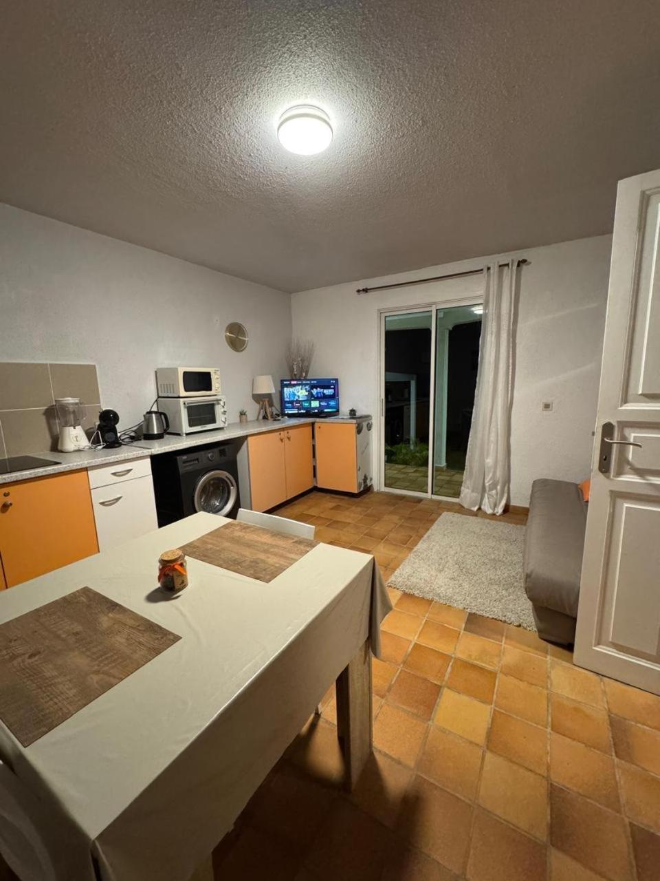 Villa Fleurie Льо Мул Екстериор снимка